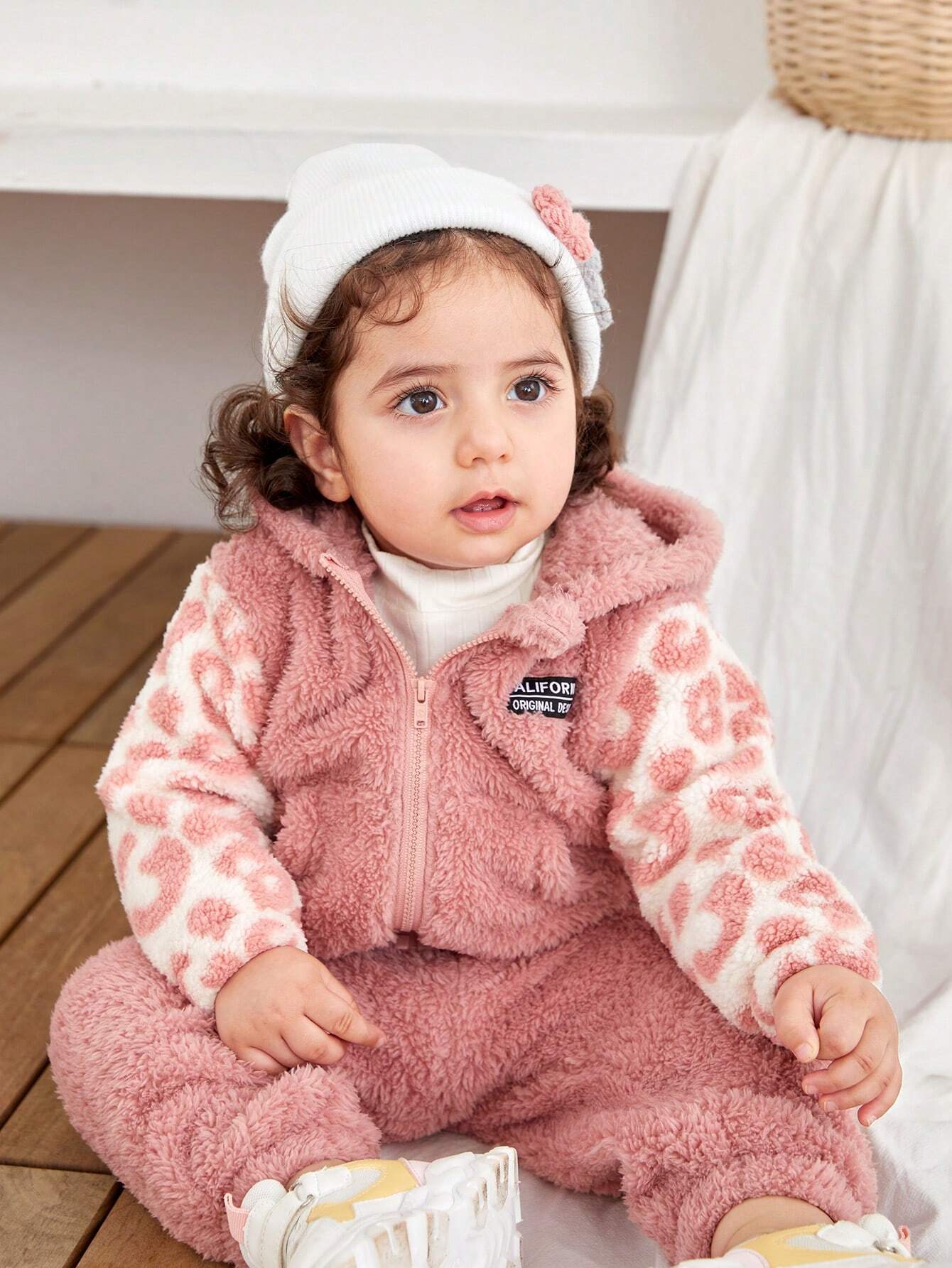 Conjunto Inverno 2 Peças – Jaqueta com Capuz + Calça | PipiLoo