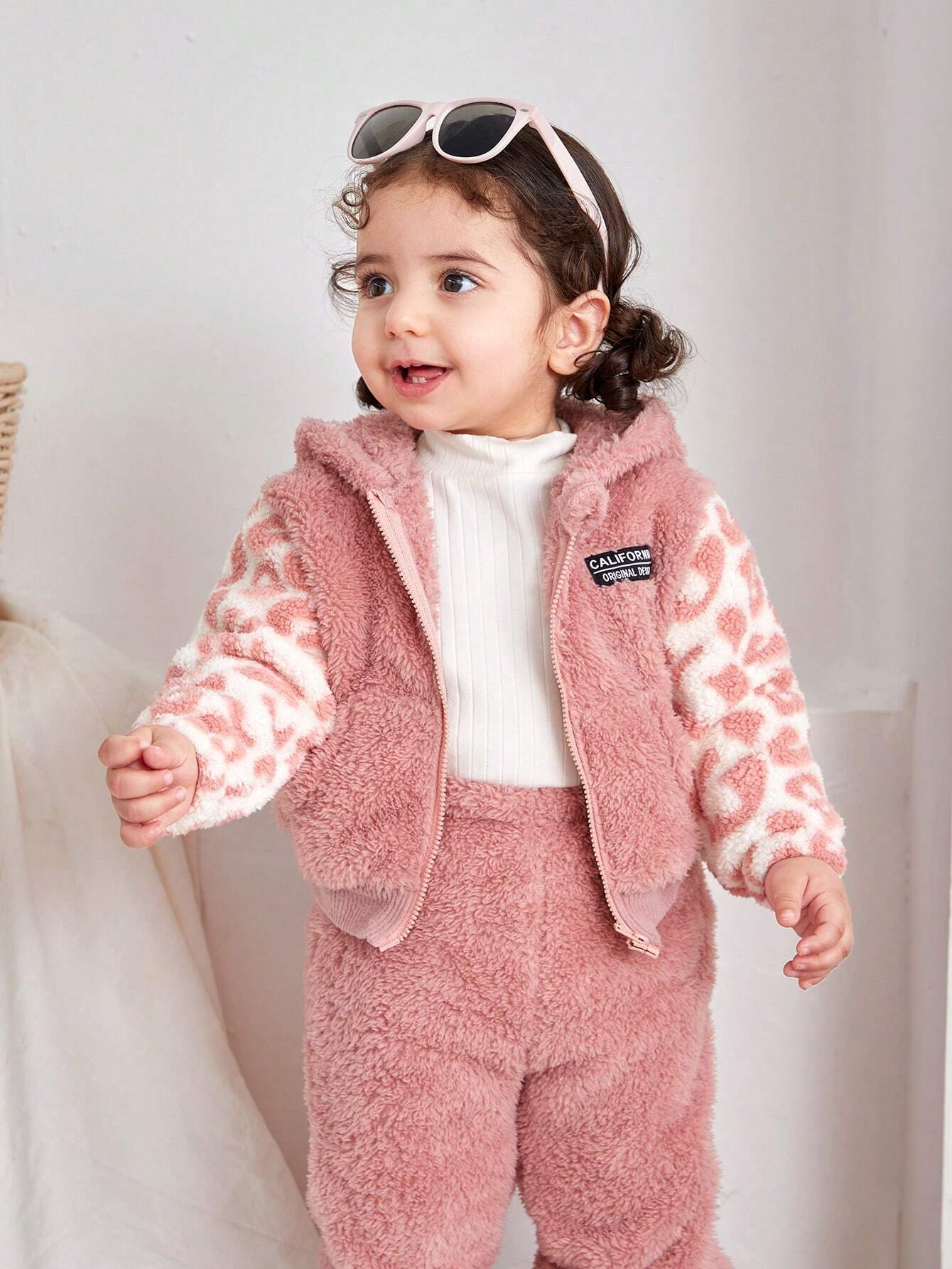 Conjunto Inverno 2 Peças – Jaqueta com Capuz + Calça | PipiLoo